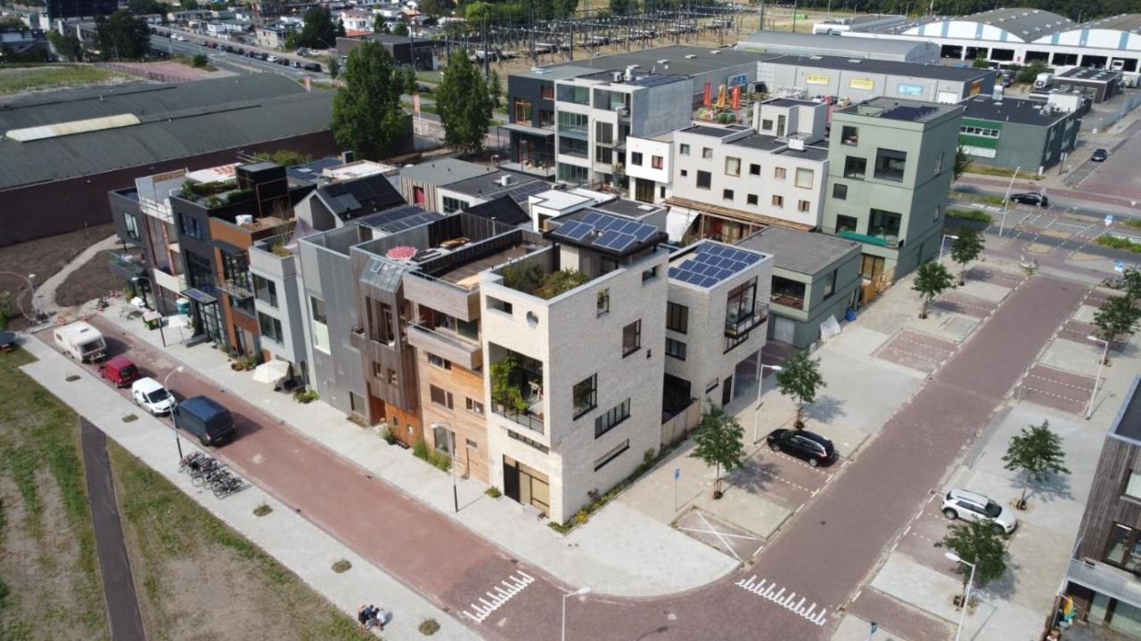Industriele Wow! Private 35m2 Alloggio in famiglia *